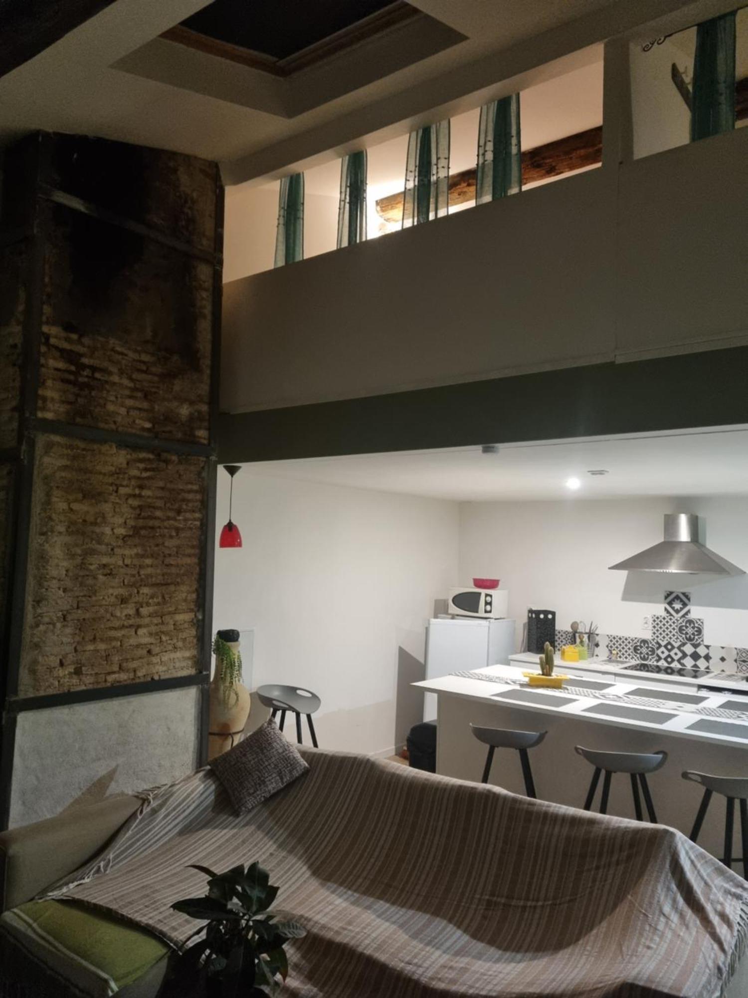 Tournus Castrum Romain- Loft 90M2 - 3 Etoiles - Petit Box Velo - 5Mn Autoroute Exterior foto